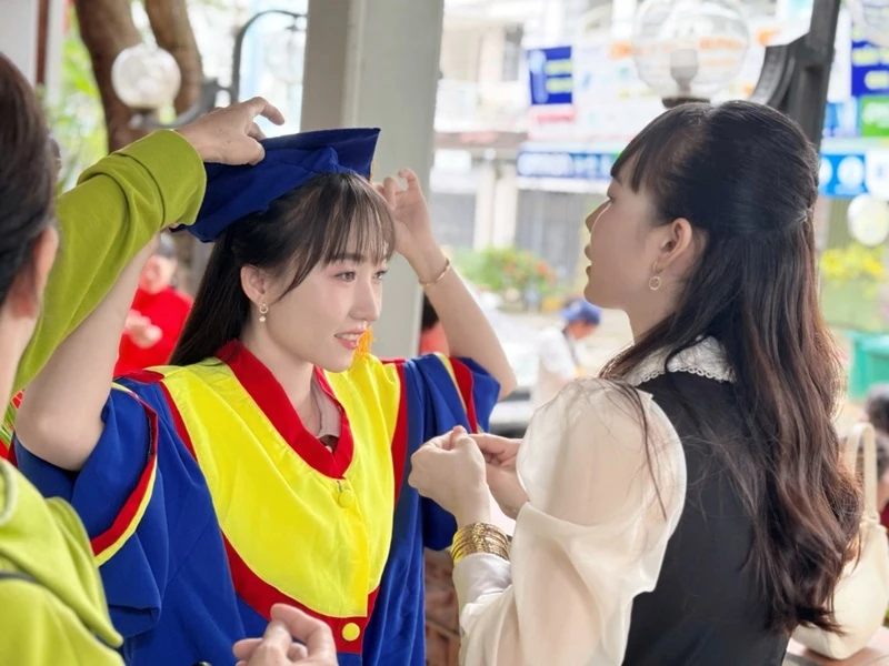 Một Cánh Cửa Mới Mở Ra, Khép Lại Chương Đẹp Nhất Cuộc Đời