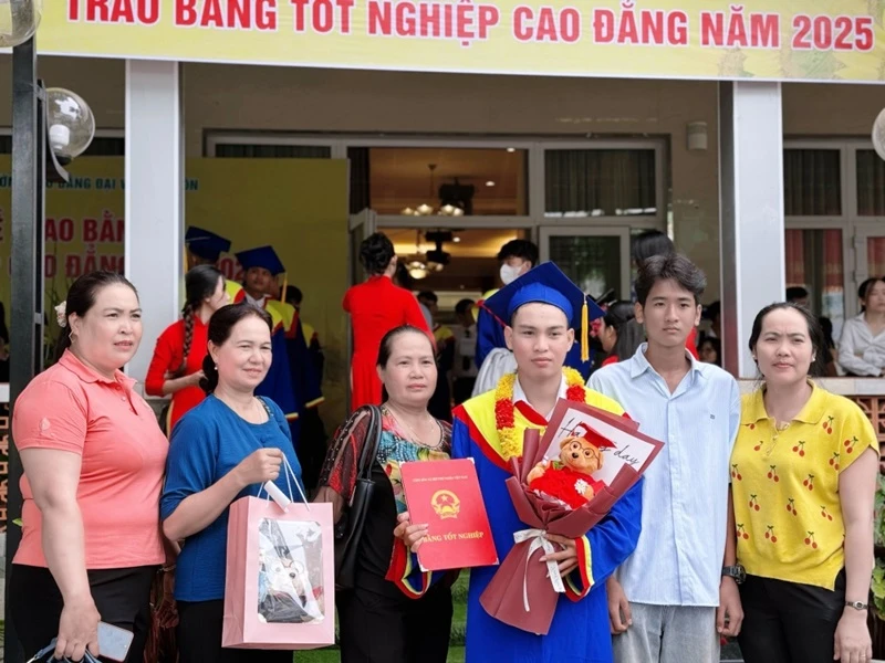 Một Cánh Cửa Mới Mở Ra, Khép Lại Chương Đẹp Nhất Cuộc Đời