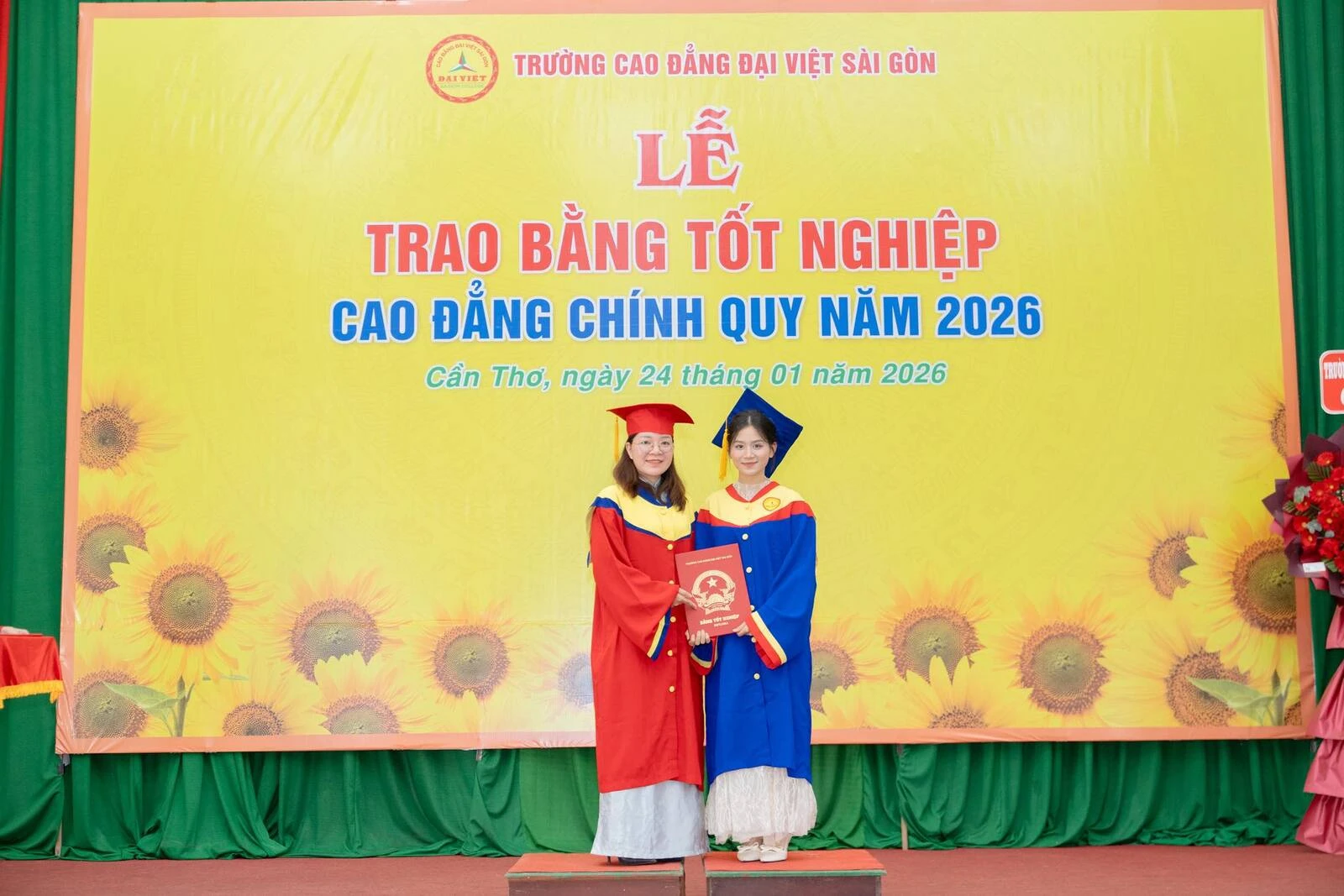 MỘT CHẶNG ĐƯỜNG KHÉP LẠI - MỘT HÀNH TRÌNH MỞ RA