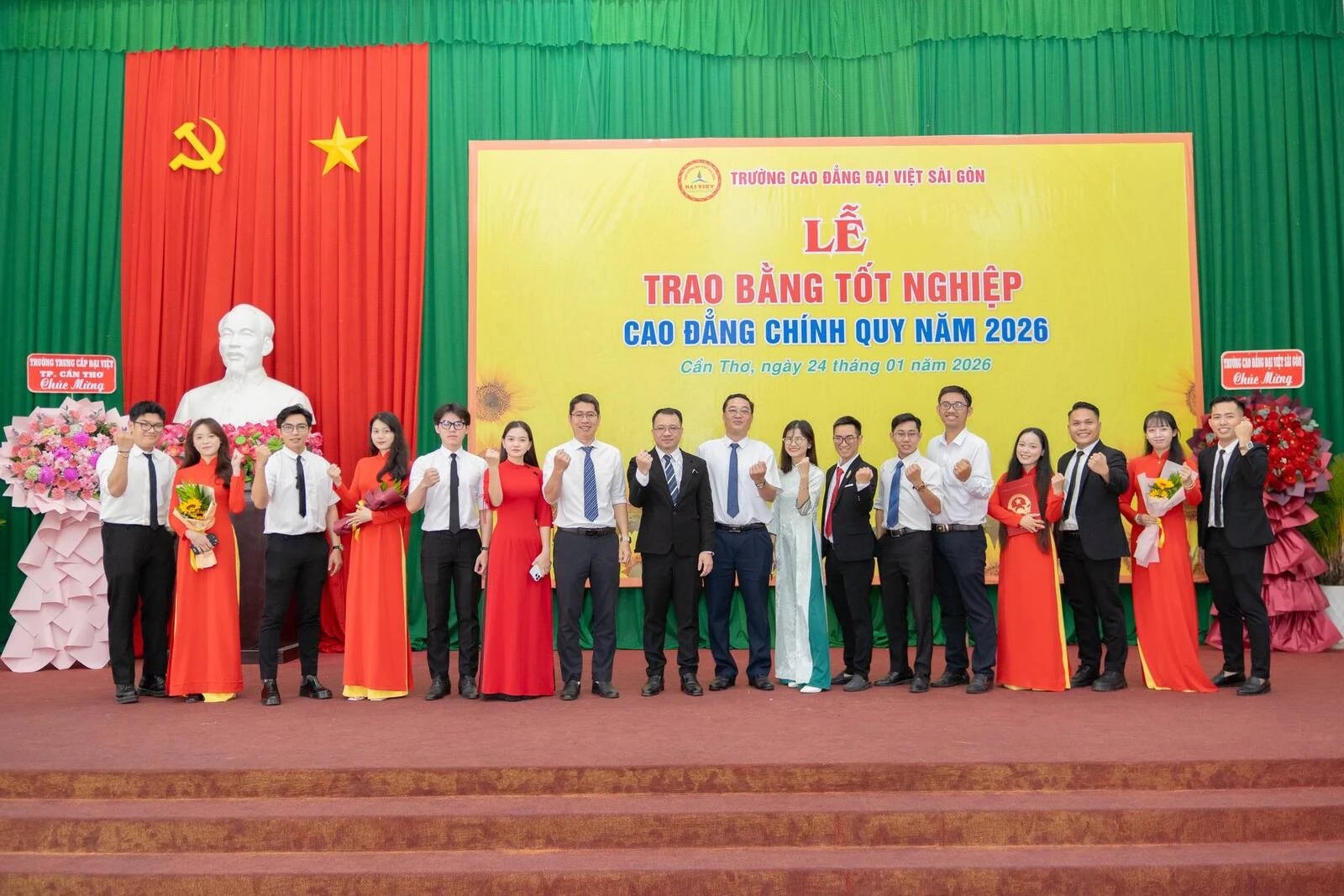 MỘT CHẶNG ĐƯỜNG KHÉP LẠI - MỘT HÀNH TRÌNH MỞ RA