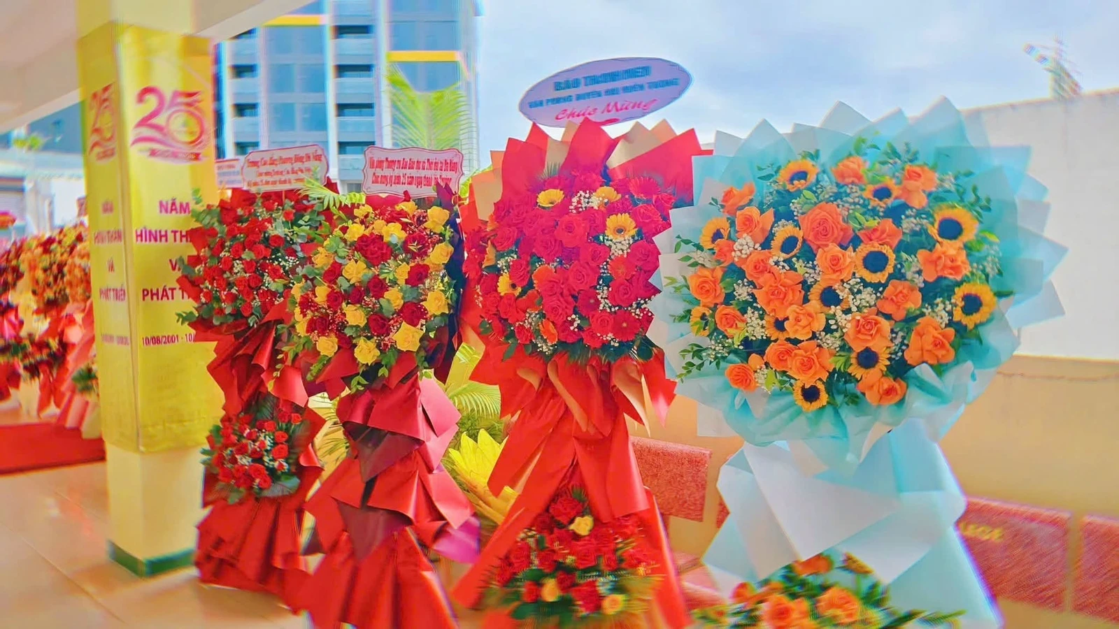 NHỮNG HÌNH ẢNH ĐẦU TIÊN TỪ LỄ KỶ NIỆM 25 NĂM HÌNH THÀNH VÀ PHÁT TRIỂN TRƯỜNG CAO ĐẲNG ĐẠI VIỆT ĐÀ NẴNG