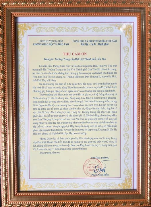 Phòng GD&ĐT Hạ Hòa cảm ơn Đại Việt Cần Thơ – Chung tay khắc phục thiệt hại bão số 3