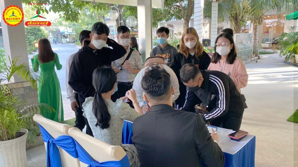 Rộn Ràng Không Khí Khai Giảng Của Tân Sinh Viên Trường Cao Đẳng Đại Việt Sài Gòn Cơ Sở Cần Thơ