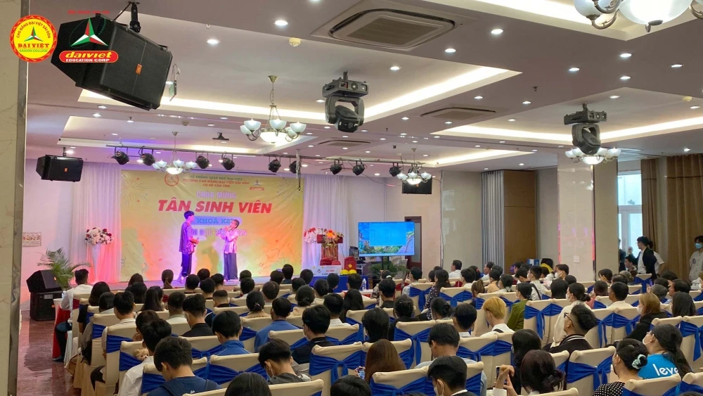 Rộn Ràng Không Khí Khai Giảng Của Tân Sinh Viên Trường Cao Đẳng Đại Việt Sài Gòn Cơ Sở Cần Thơ