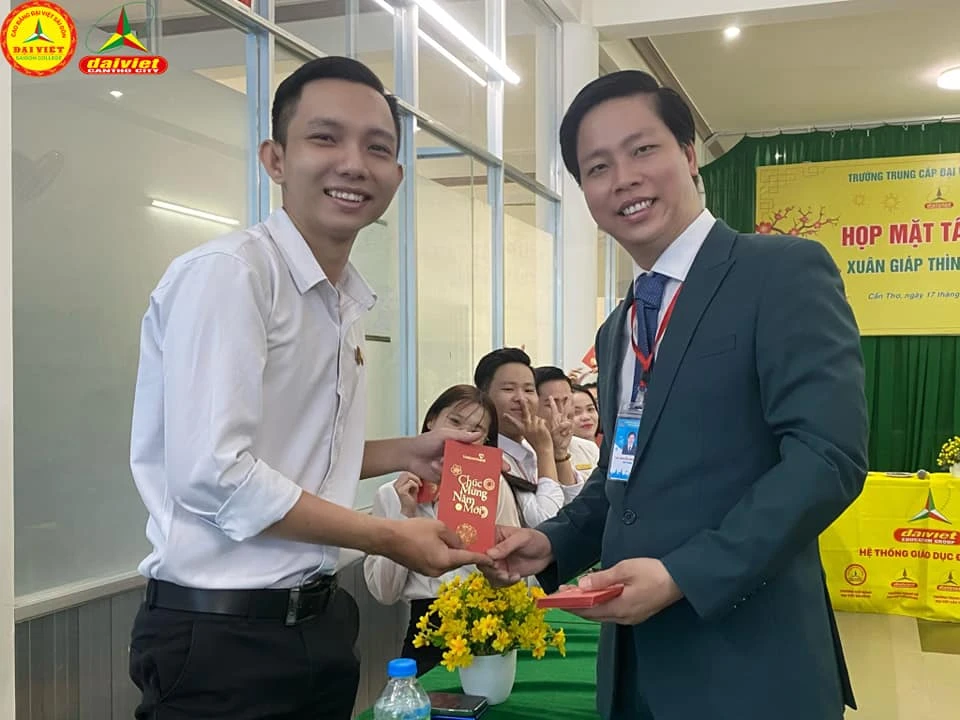 Tân Niên Khai Xuân Giáp Thìn 2024