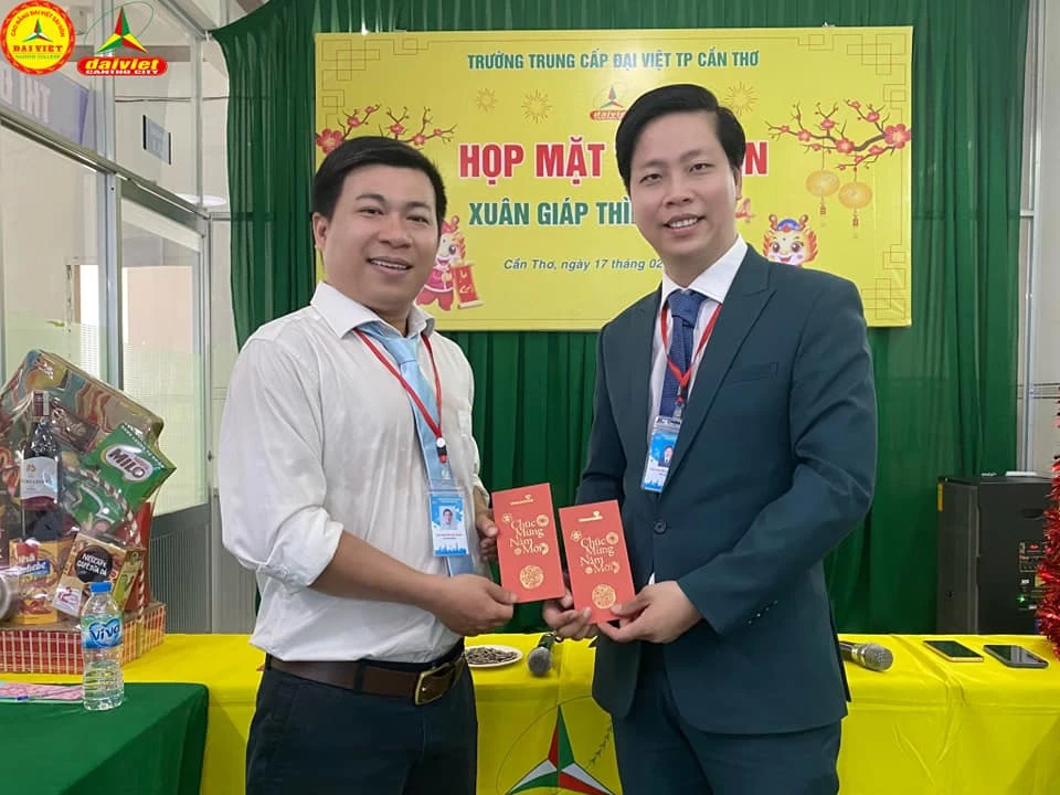 Tân Niên Khai Xuân Giáp Thìn 2024