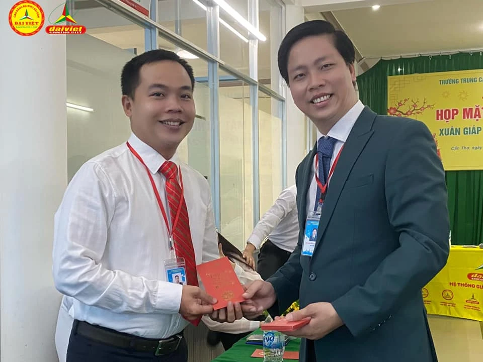 Tân Niên Khai Xuân Giáp Thìn 2024