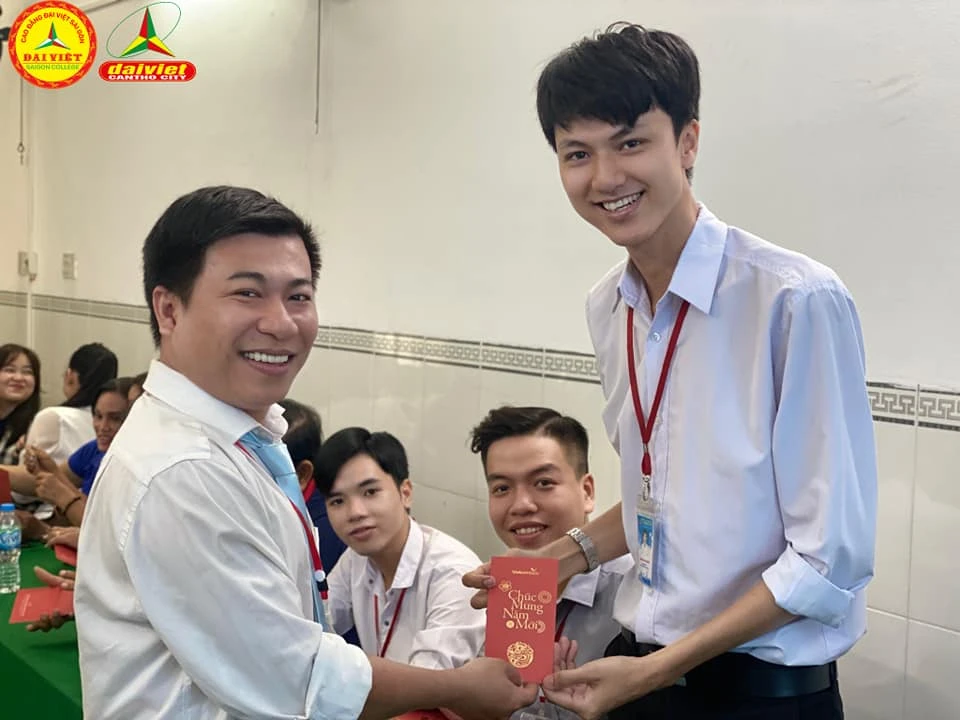 Tân Niên Khai Xuân Giáp Thìn 2024