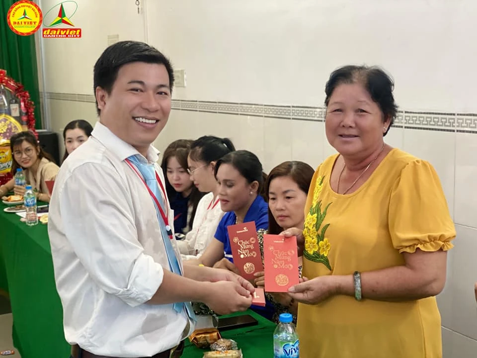 Tân Niên Khai Xuân Giáp Thìn 2024