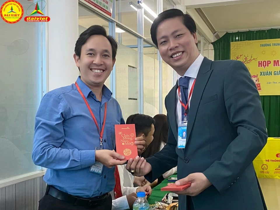 Tân Niên Khai Xuân Giáp Thìn 2024