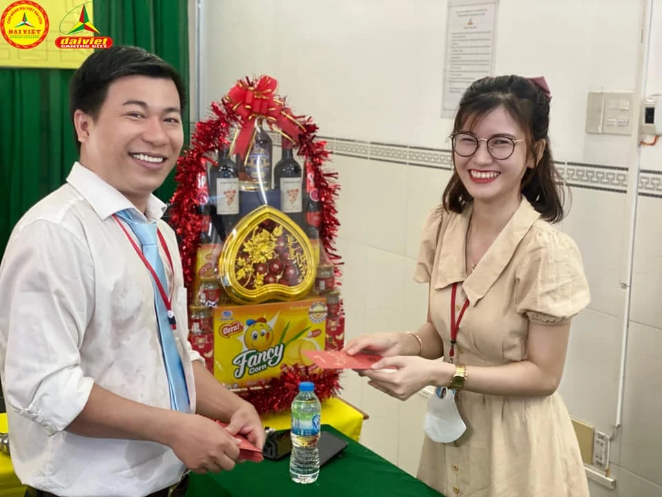 Tân Niên Khai Xuân Giáp Thìn 2024