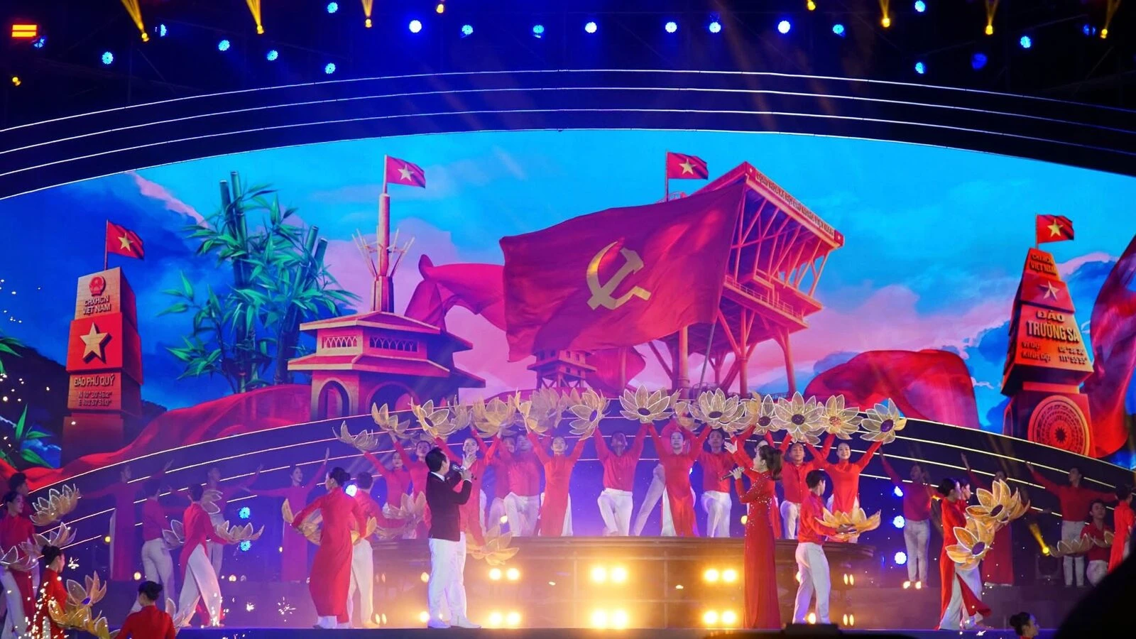 TRƯỜNG CAO ĐẲNG ĐẠI VIỆT SÀI GÒN CHUNG TAY THÀNH PHỐ NGHĨA TÌNH – KẾT NỐI YÊU THƯƠNG