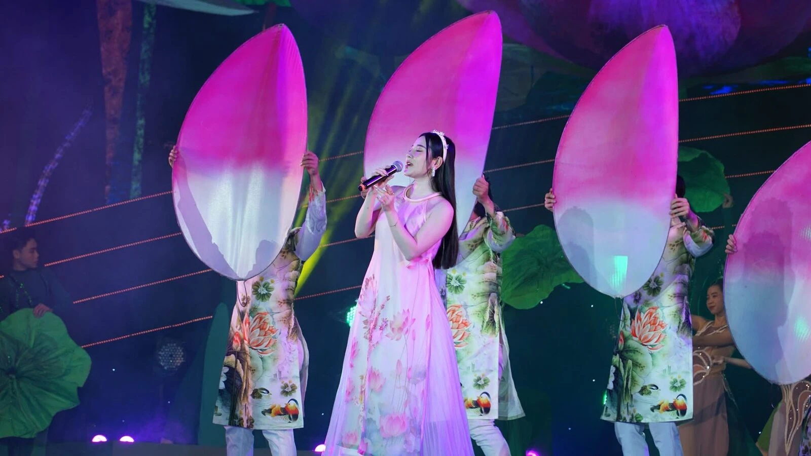 TRƯỜNG CAO ĐẲNG ĐẠI VIỆT SÀI GÒN CHUNG TAY THÀNH PHỐ NGHĨA TÌNH – KẾT NỐI YÊU THƯƠNG