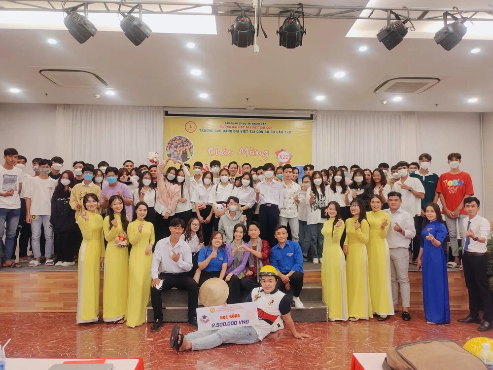 Đại Việt Cần Thơ tổ chức Lễ Khai Giảng Cho Sinh Viên Nhập Học Đợt 2 Năm Học 2022 - 2023