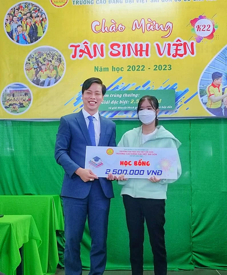 Đại Việt Cần Thơ tổ chức Lễ Khai Giảng Cho Sinh Viên Nhập Học Đợt 5 Năm Học 2022 - 2023