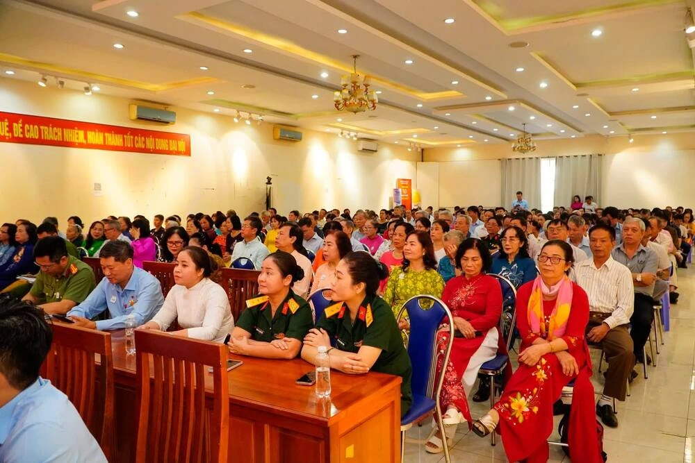 TRƯỜNG CAO ĐẲNG ĐẠI VIỆT SÀI GÒN VINH DỰ NHẬN KHEN THƯỞNG TẠI HỘI NGHỊ TỔNG KẾT CÔNG TÁC NĂM 2025