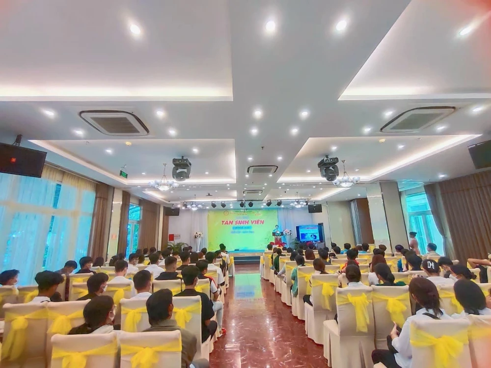 Trường Cao Đẳng Đại Việt Tp cần Thơ Tổ Chức Chương Trinh Khai Giảng Cho Sinh Viên Nhập Học Đợt 1 Năm Học 2023 - 2024