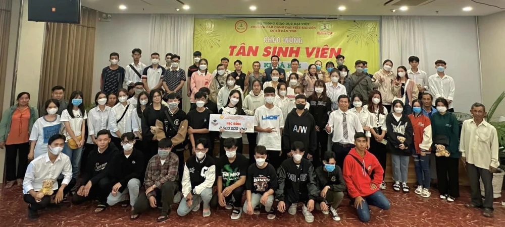 Trường Cao Đẳng Đại Việt Tp cần Thơ Tổ Chức Chương Trinh Khai Giảng Cho Sinh Viên Nhập Học Đợt 1 Năm Học 2023 - 2024