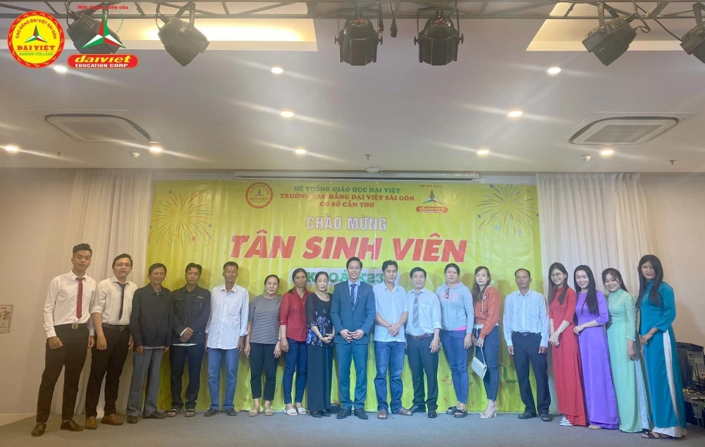 Trường Cao Đẳng Đại Việt Tp Cần Thơ Tổ Chức Chương Trình Khai Giảng Cho Sinh Viên Nhập Học Đợt 4 Năm Học 2023 - 2024