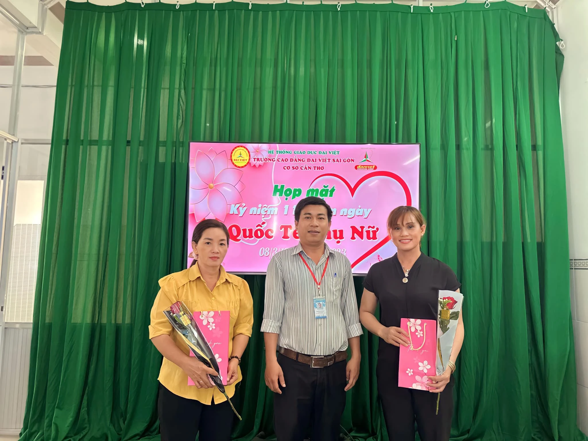 Trường Đại Việt Cần Thơ Họp Mặt Kỷ Niệm 113 Năm Ngày Quốc Tế Phụ Nữ 8/3