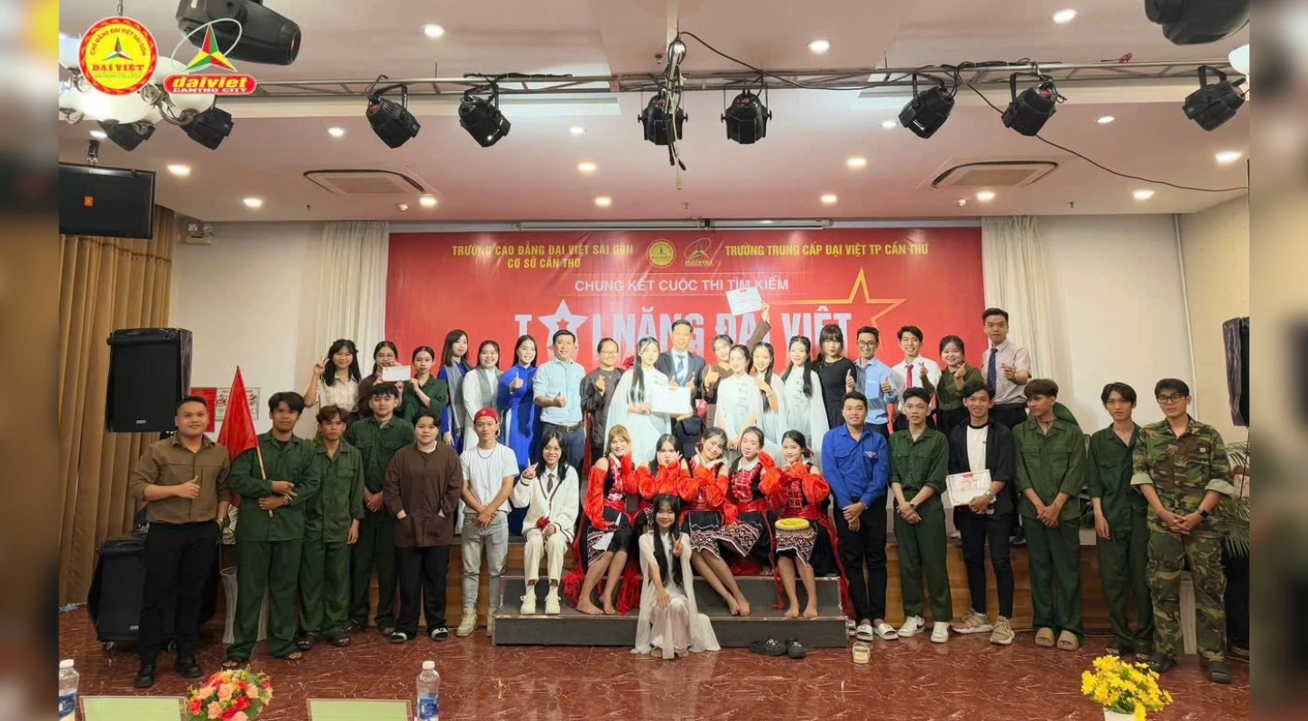 Chung Kết Cuộc Thi Tìm Kiếm Tài Năng Sinh Viên Đại Việt - Dai Viet Got Talent