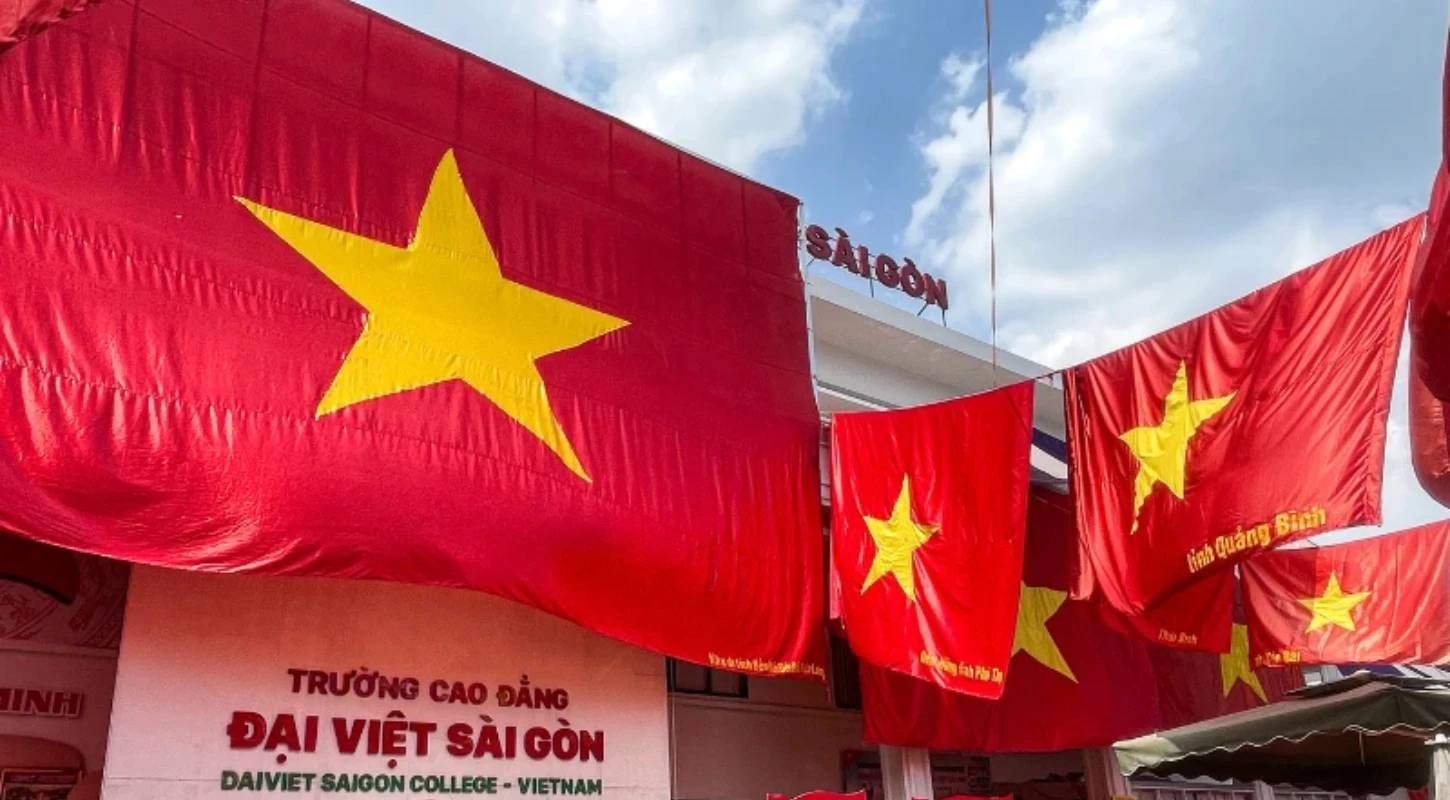 Chương Trình “Không Gian Văn Hoá Hồ Chí Minh Và Quốc Kỳ Việt Nam - Non Sông Liền Một Dải”