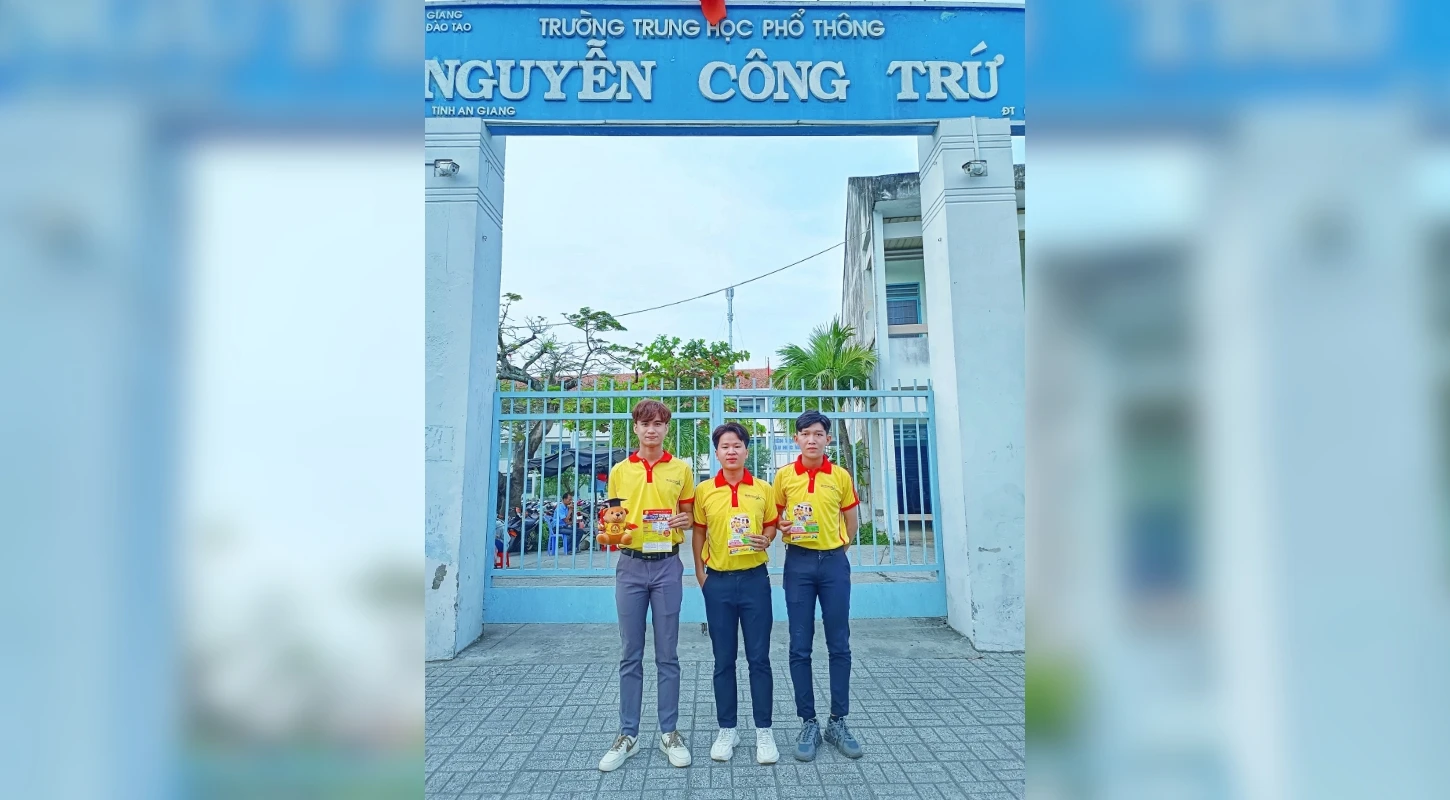 Chuyến Xe Tư Vấn Hướng Nghiệp Đại Việt Cần Thơ Xin Chào Vùng Đất Bảy Núi An Giang