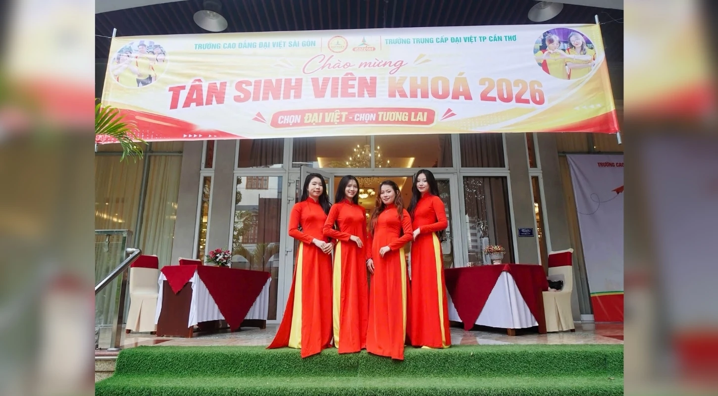 ĐẠI VIỆT CẦN THƠ CHÀO ĐÓN TÂN SINH VIÊN K26