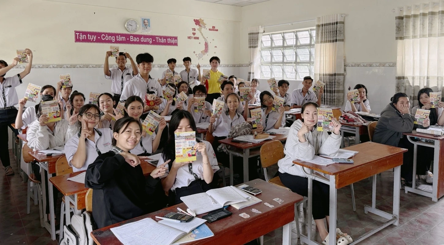 ĐẠI VIỆT CẦN THƠ TƯ VẤN HƯỚNG NGHIỆP TẠI SÓC TRĂNG