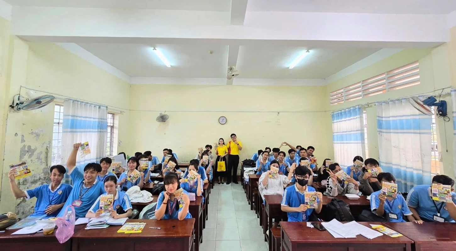 GỬI ĐẾN CÁC SĨ TỬ 2K8