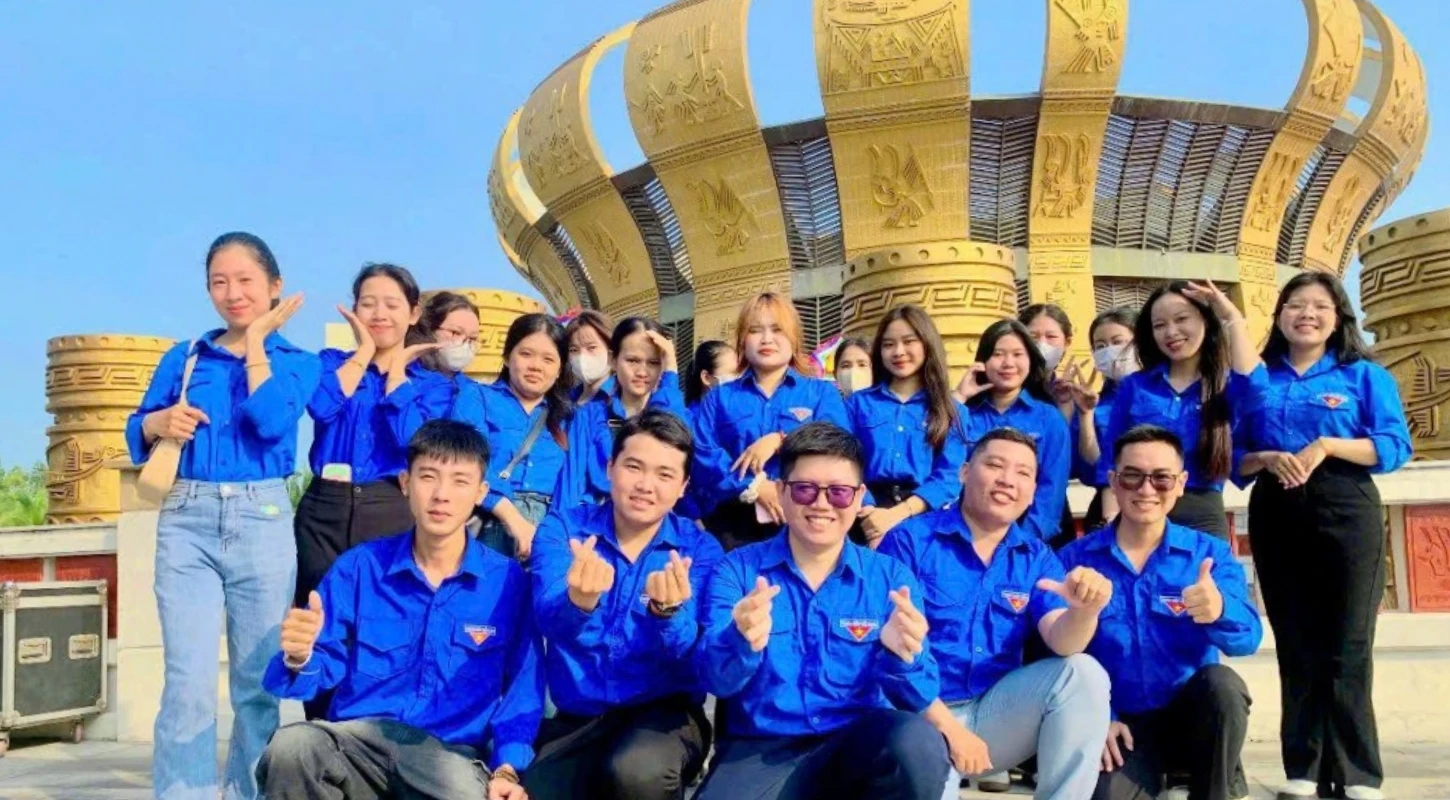 Hành Trình Về Nguồn – Kính Dâng Các Vua Hùng