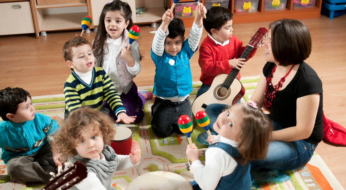 Khoảnh Khắc Sinh Viên Ngành Giáo Dục Mầm Non K24 Thể Hiện Bài Thi Má Hồng