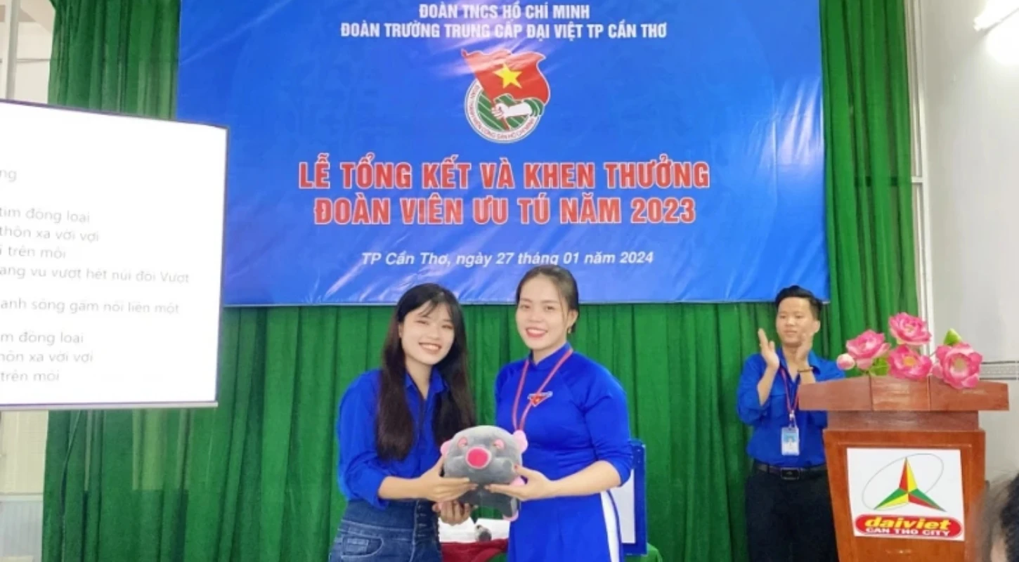 Lễ Tổng Kết & Khen Thưởng Đoàn Viên Ưu Tú 2023