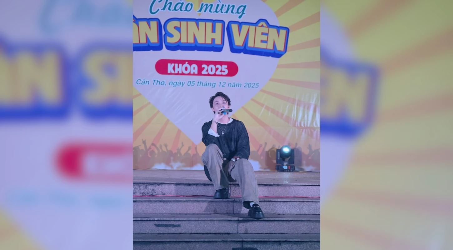 Nhật Hoàng Quậy Banh Nóc Đại Việt Cần Thơ