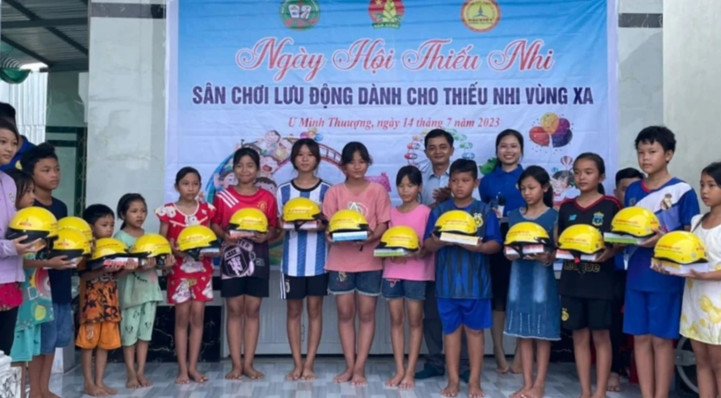 Nhật Ký Mùa Hè Xanh 2023 Ngày 4 – Hoạt Động Tình Nguyện Ý Nghĩa