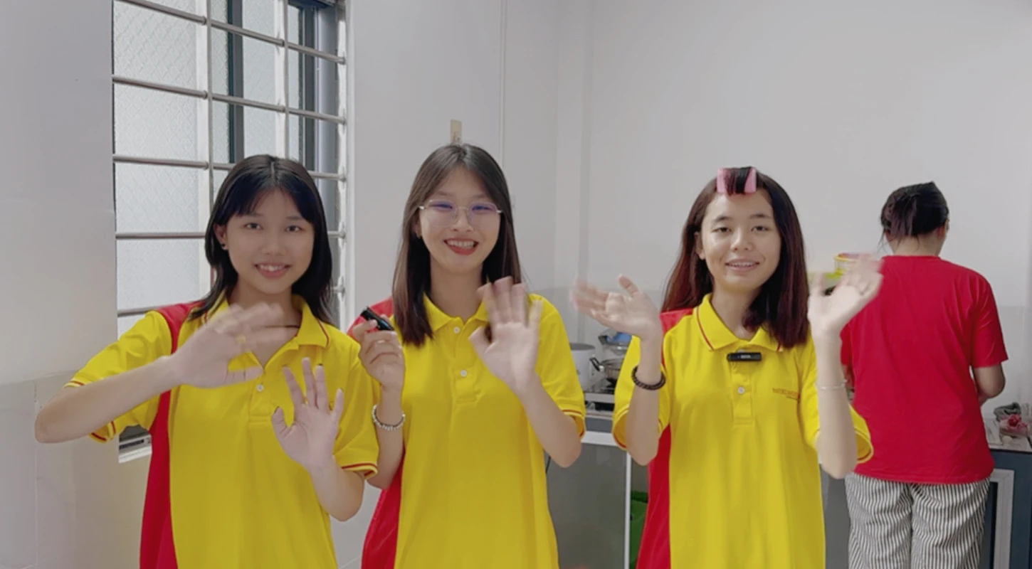 Thử Thách Nấu Bữa Cơm 100K Cho 4 Người – Hành Trình Của Sinh Viên Đại Việt Cần Thơ