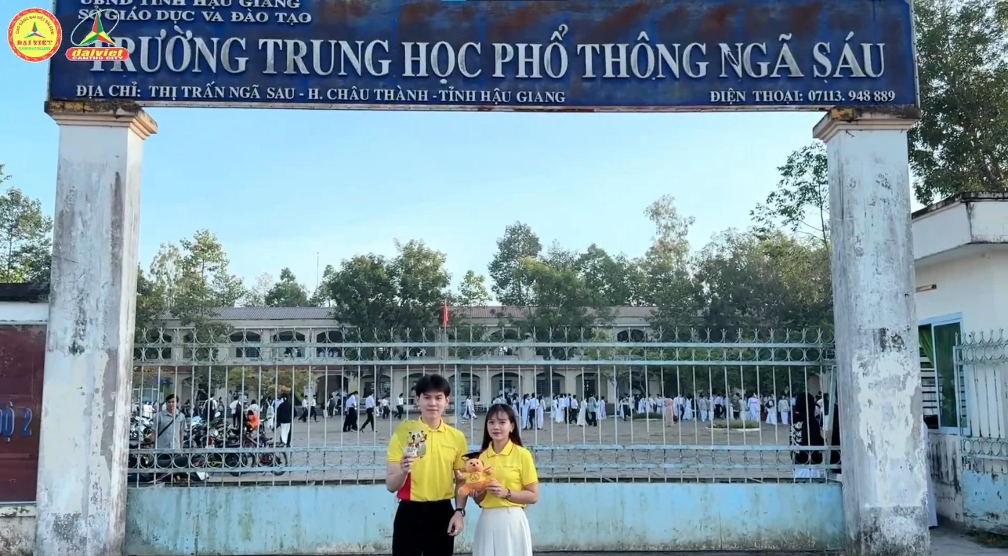 Tư Vấn Tuyển Sinh Hướng Nghiệp Trường Đại Việt Cần Thơ Tại Hậu Giang