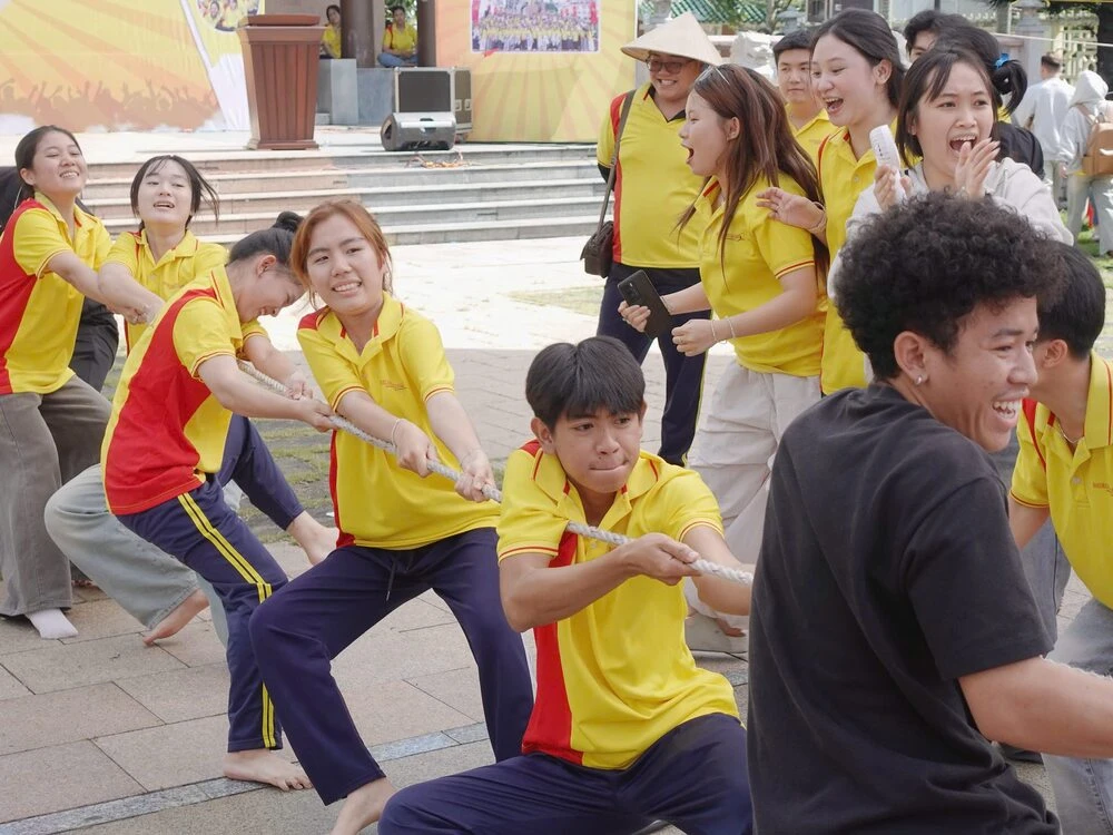 CHÀO ĐÓN TÂN SINH VIÊN 2025 – SÔI ĐỘNG CÙNG MINI GAME ĐẠI VIỆT