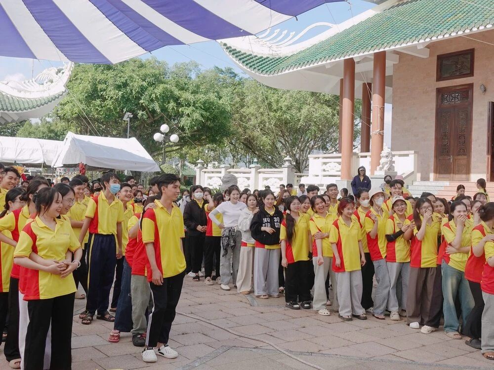 CHÀO ĐÓN TÂN SINH VIÊN 2025 – SÔI ĐỘNG CÙNG MINI GAME ĐẠI VIỆT