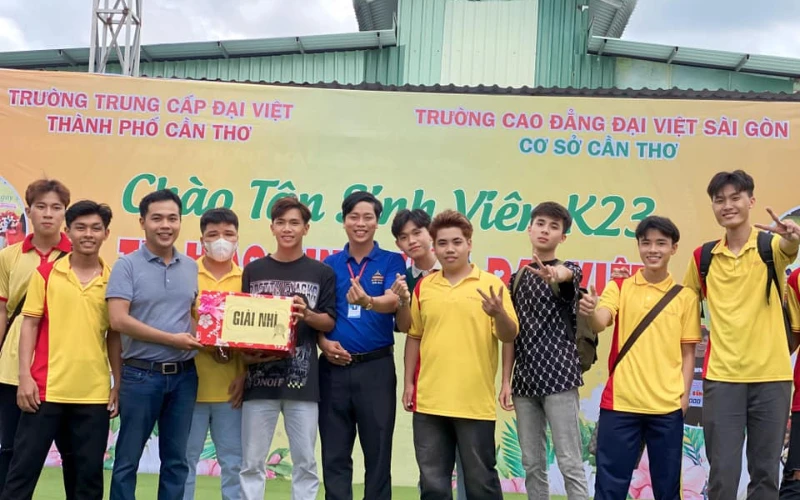 Chương Trình Chào Tân Sinh Viên Đại Việt 2023 | Đại Việt Cần Thơ