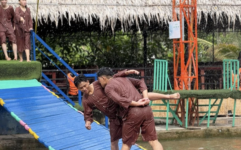 Chương Trình Chào Tân Sinh Viên Đại Việt 2024 | Đại Việt Cần Thơ