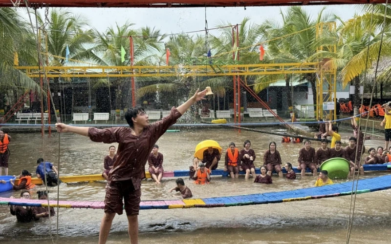 Chương Trình Chào Tân Sinh Viên Đại Việt 2024 | Đại Việt Cần Thơ