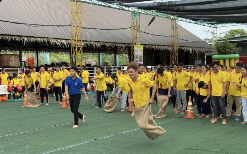 Chương Trình Chào Tân Sinh Viên Đại Việt 2024 | Đại Việt Cần Thơ