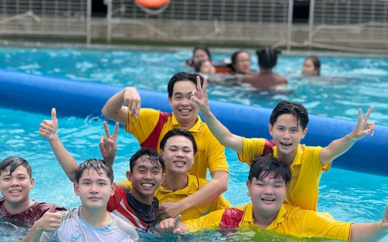 Chương Trình Chào Tân Sinh Viên Đại Việt 2024 | Đại Việt Cần Thơ