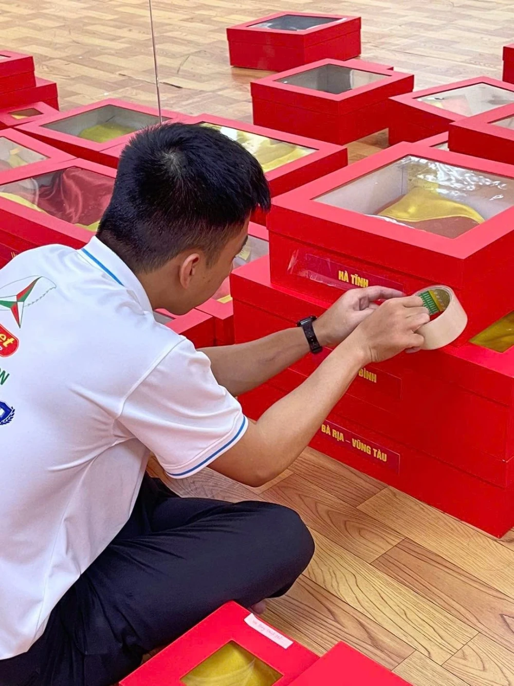 Triển lãm Quốc kỳ Việt Nam – Non Sông Liền Một Dải: Công Tác Chuẩn Bị và Tinh Thần Đại Đoàn Kết