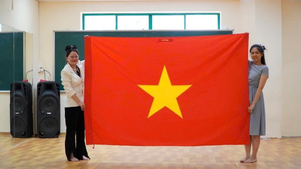 Triển lãm Quốc kỳ Việt Nam – Non Sông Liền Một Dải: Công Tác Chuẩn Bị và Tinh Thần Đại Đoàn Kết