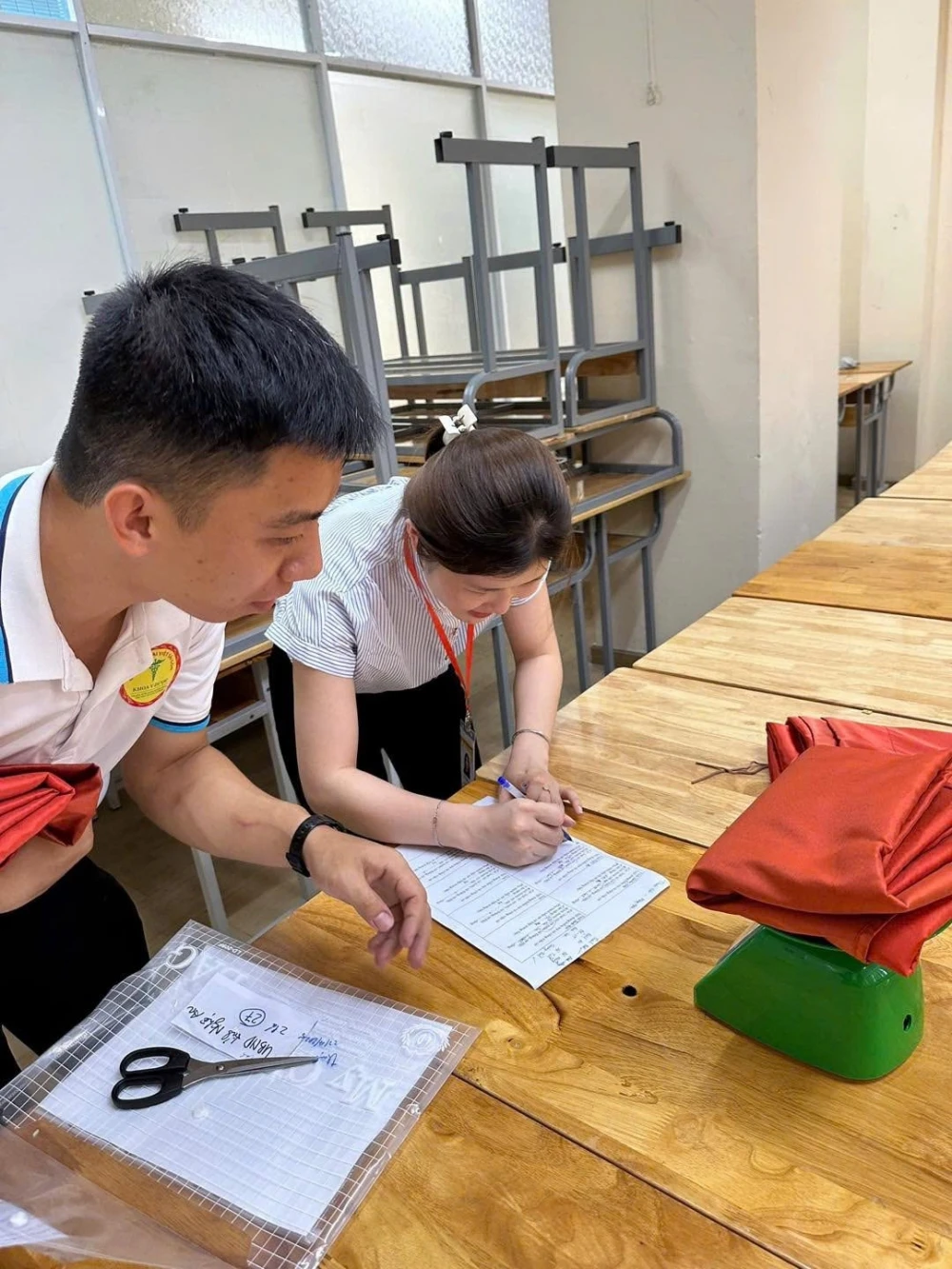 Triển lãm Quốc kỳ Việt Nam – Non Sông Liền Một Dải: Công Tác Chuẩn Bị và Tinh Thần Đại Đoàn Kết