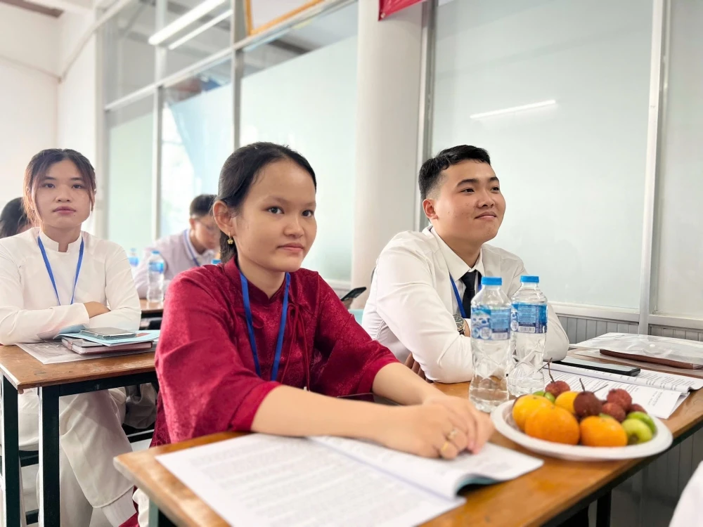 Đại hội Chi bộ lần III Trường Trung Cấp Đại Việt TP Cần Thơ 2025–2030