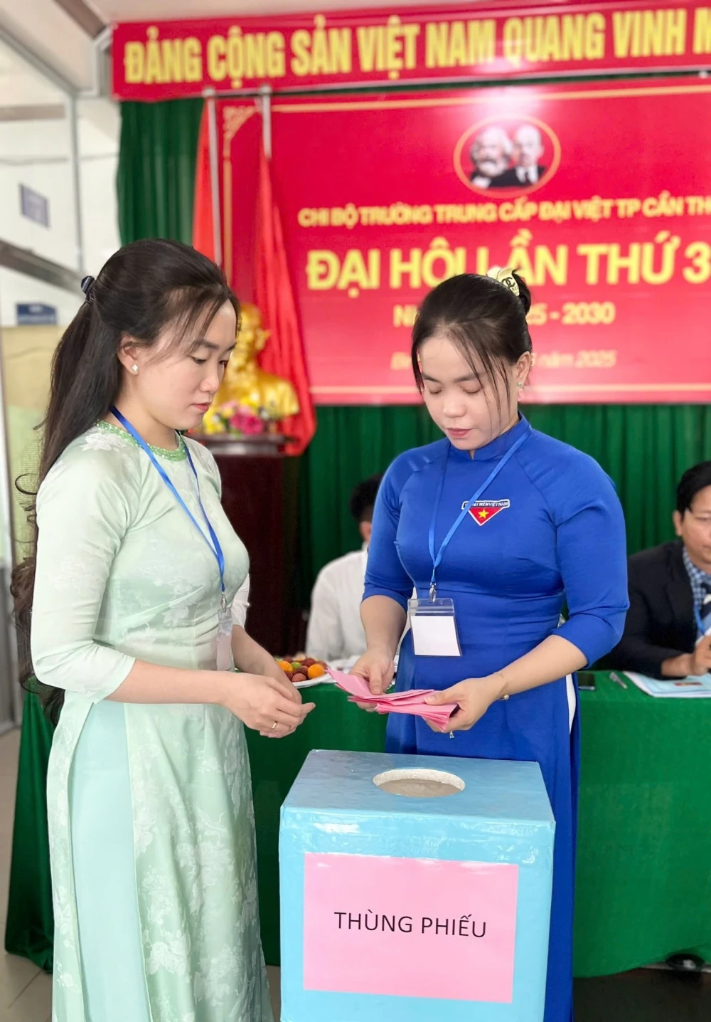 Đại hội Chi bộ lần III Trường Trung Cấp Đại Việt TP Cần Thơ 2025–2030