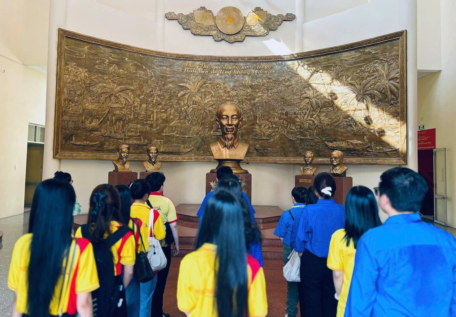 ĐẠI VIỆT CẦN THƠ TỔ CHỨC HOẠT ĐỘNG “THAM QUAN, VỀ NGUỒN” TẠI BẢO TÀNG THÀNH PHỐ CẦN THƠ NĂM 2026